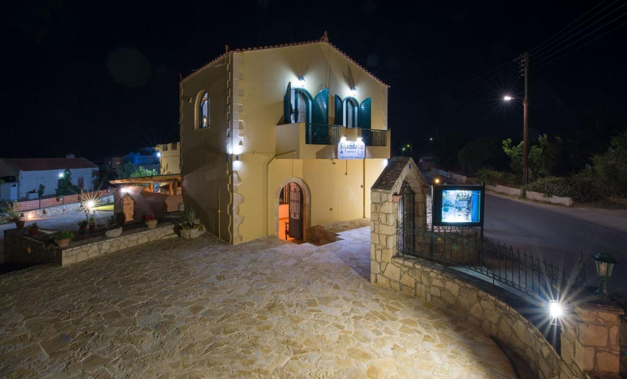 Chorafakia Skandalis Apartments With Pool מראה חיצוני תמונה