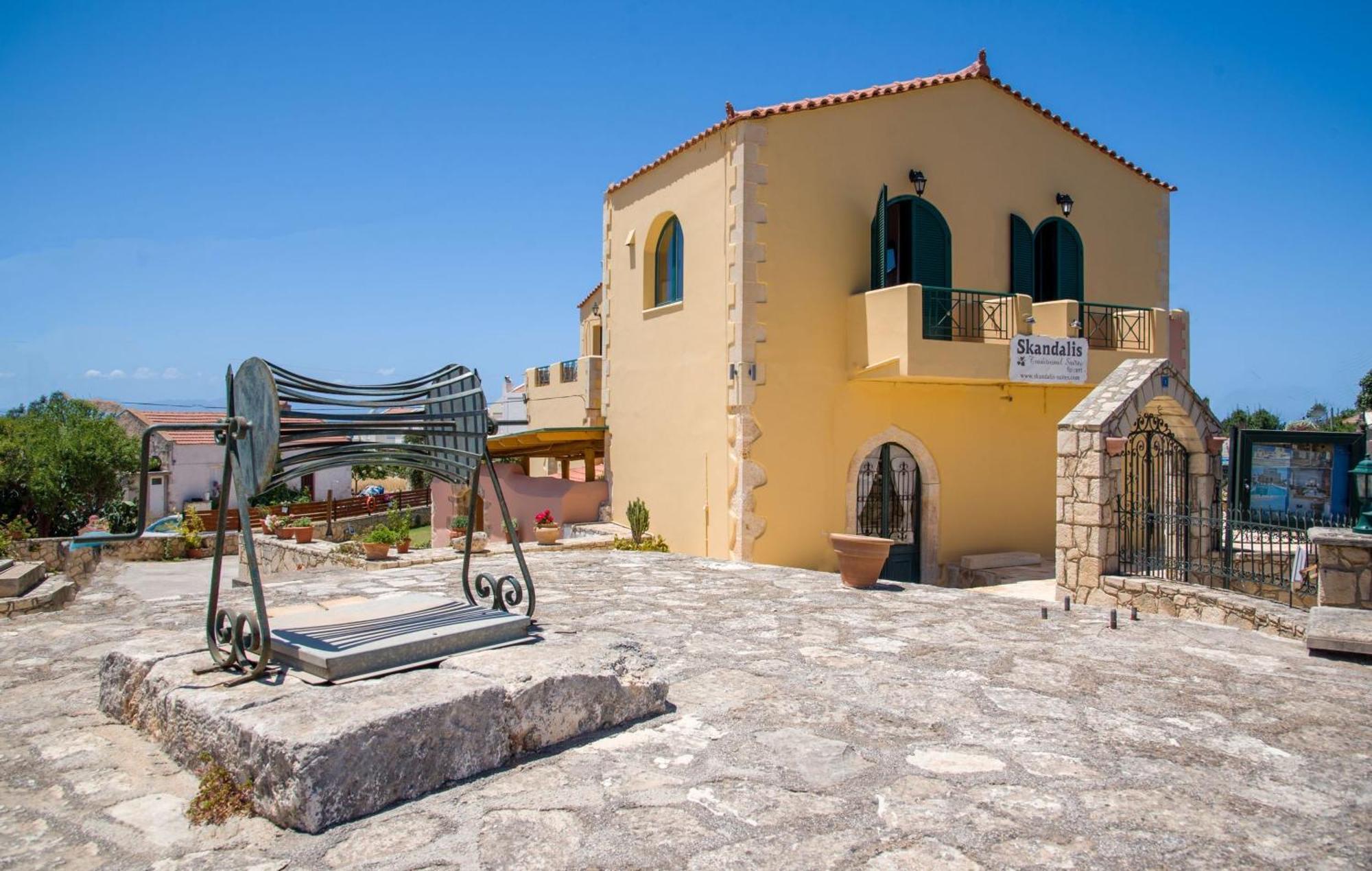 Chorafakia Skandalis Apartments With Pool מראה חיצוני תמונה