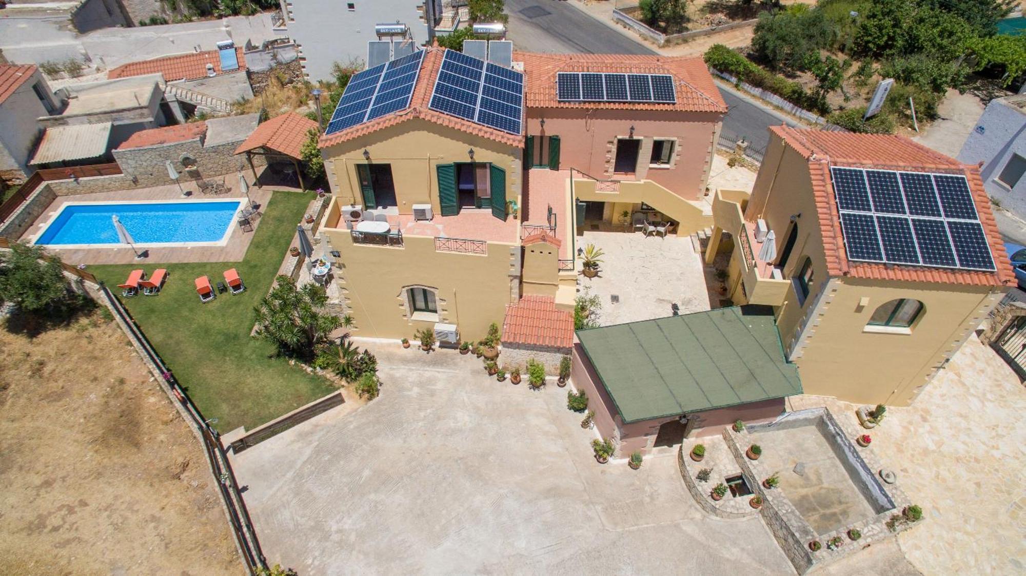 Chorafakia Skandalis Apartments With Pool מראה חיצוני תמונה