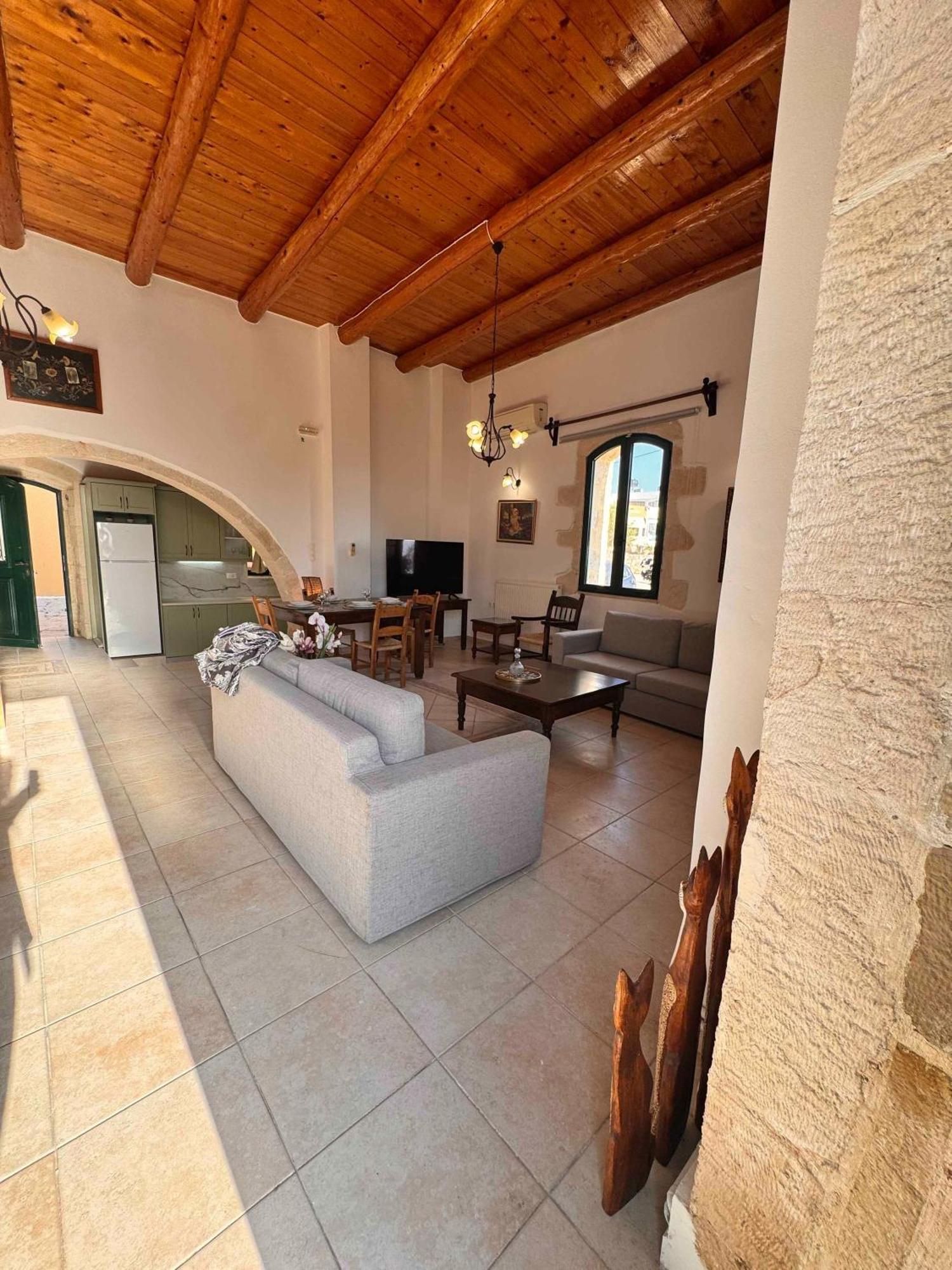 Chorafakia Skandalis Apartments With Pool מראה חיצוני תמונה